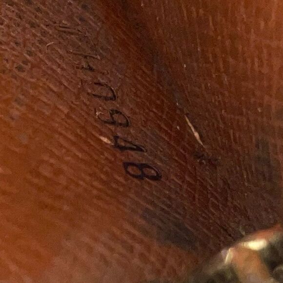 Authentic! 💥 Louis Vuitton Monogram Sarah Clutch Wallet - Picture 13 of 13